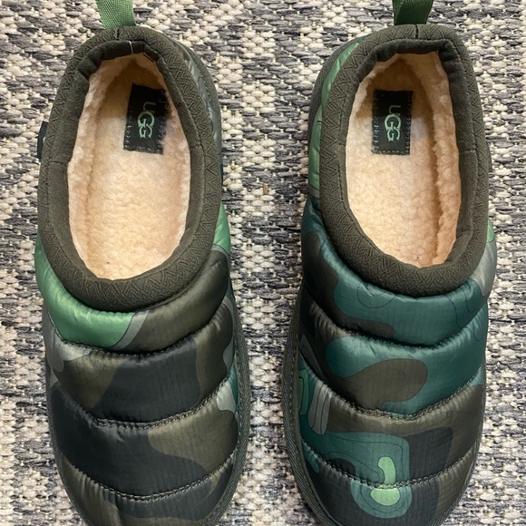 Ugg tasman camo slippers - BRAND NEW! - Picture 3 of 6